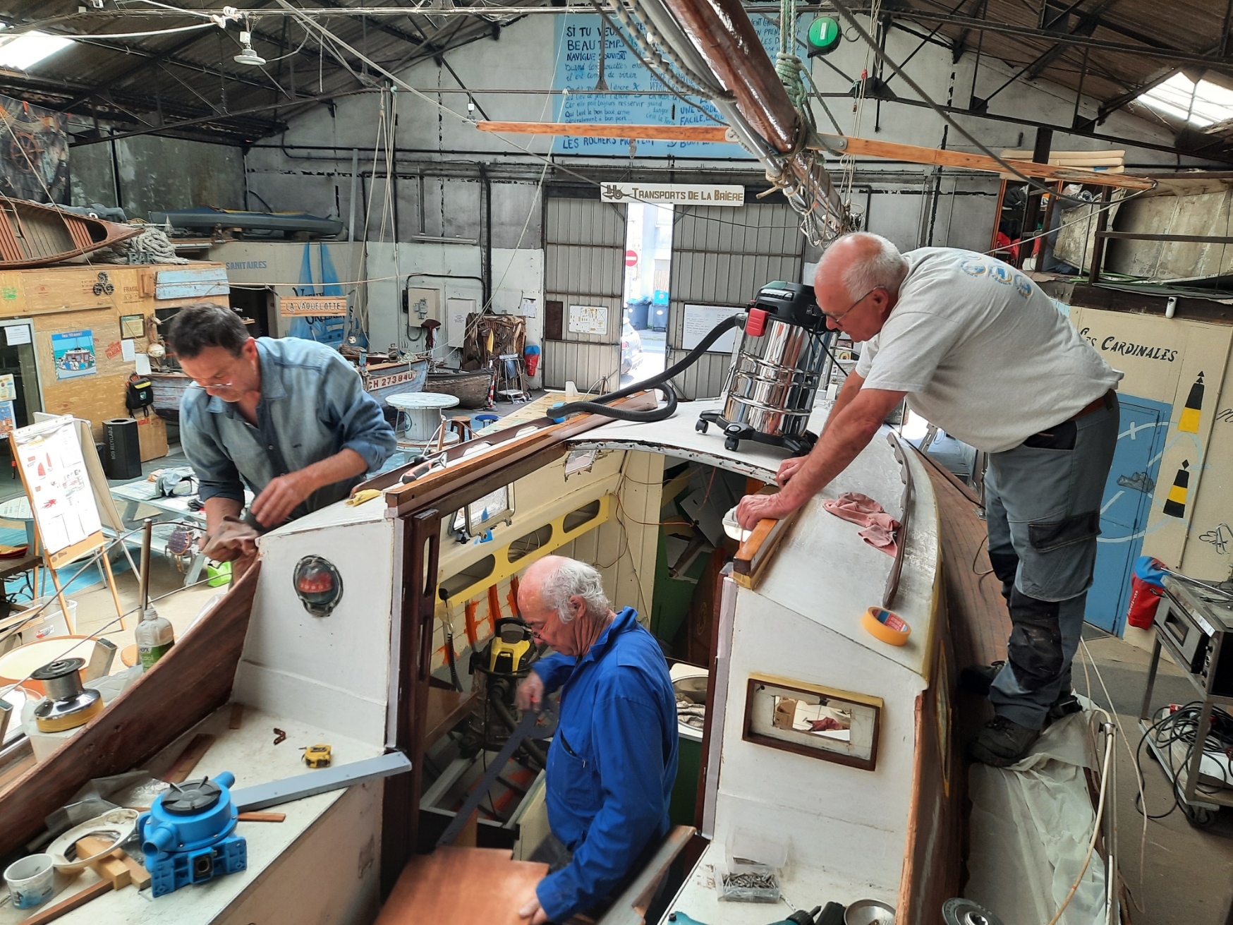 Avel Dro, restauration du navire et école de charpente marine III