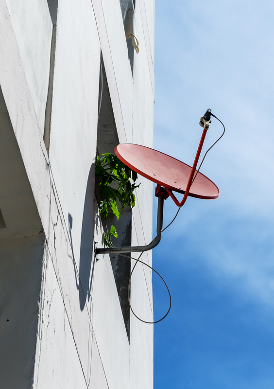 Antenne-et-parabole3