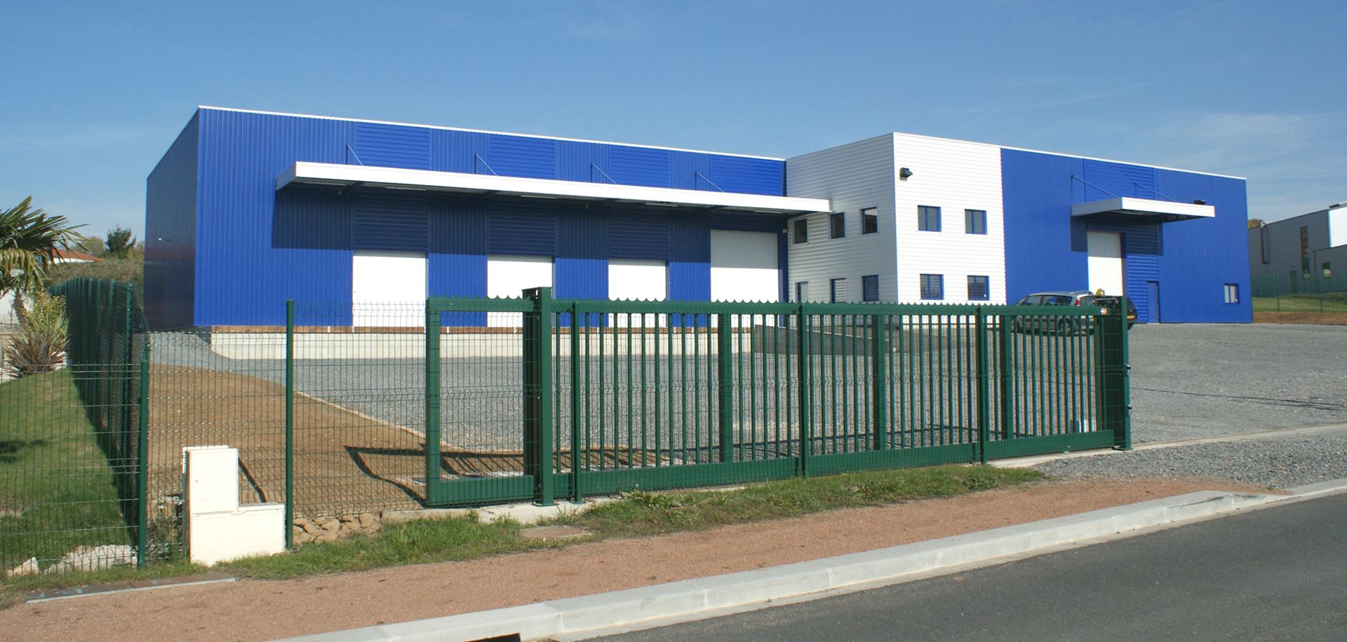 Construction batiment industriel macri montagny architectes lyon 2 
