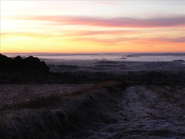 Brennilis sous la brume 1