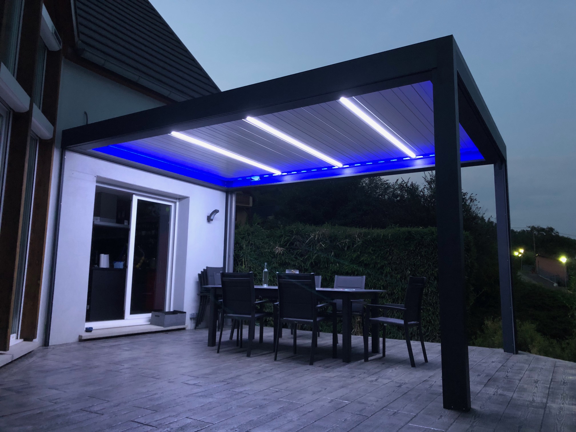 Pergomatik led