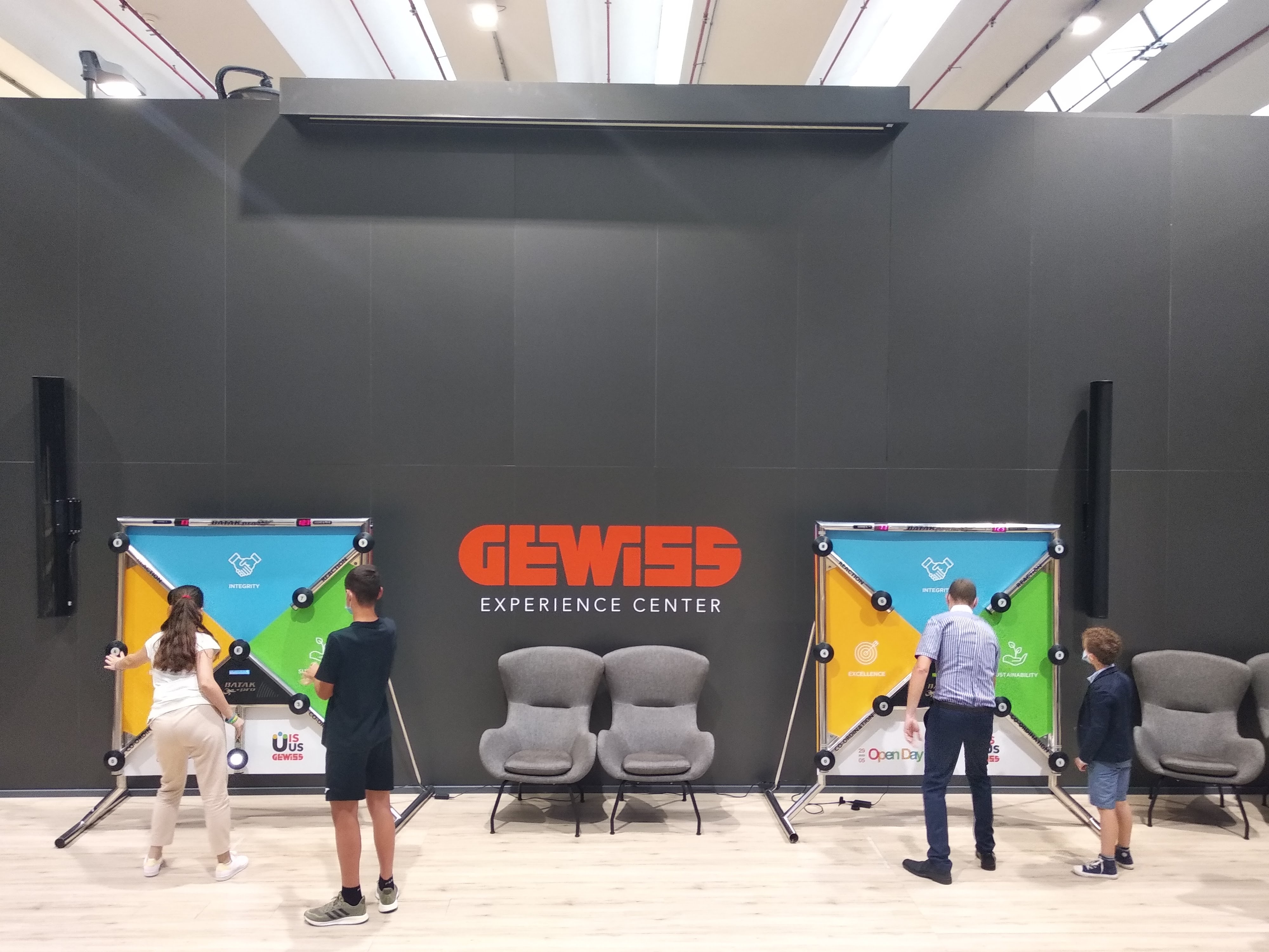Gewiss 002