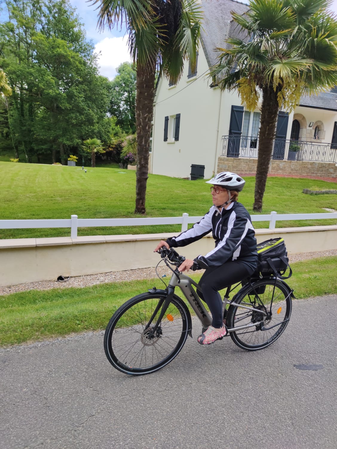 71b791d6 040d 43e6 b5f1 bfc6e4cc566d