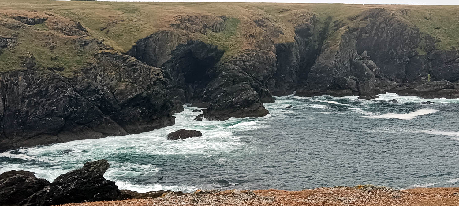 A09