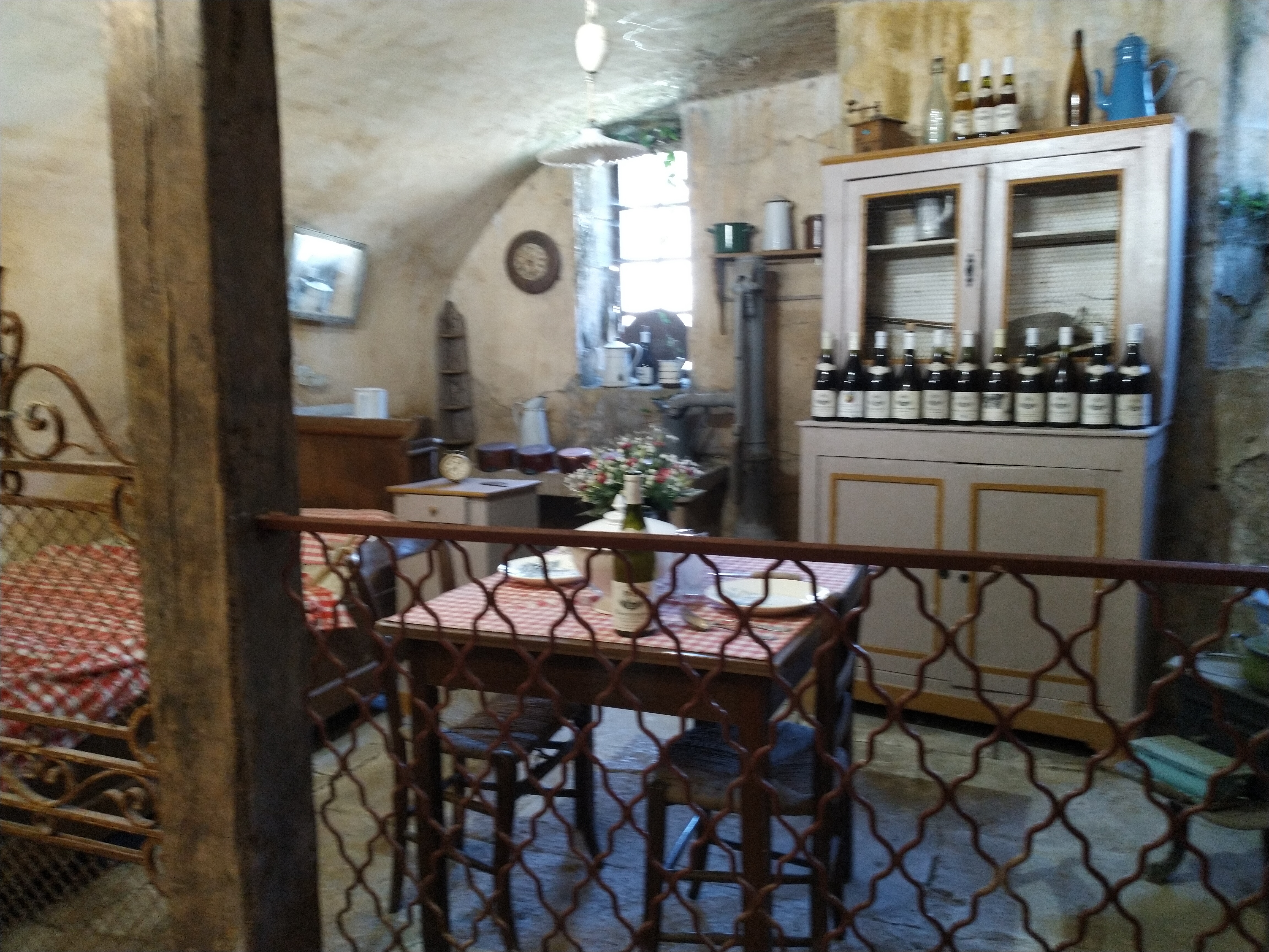 2 chateau de savigny les beaune 13 
