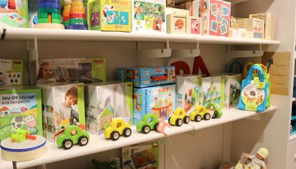 X cabane a jouets interieur boutique eveil