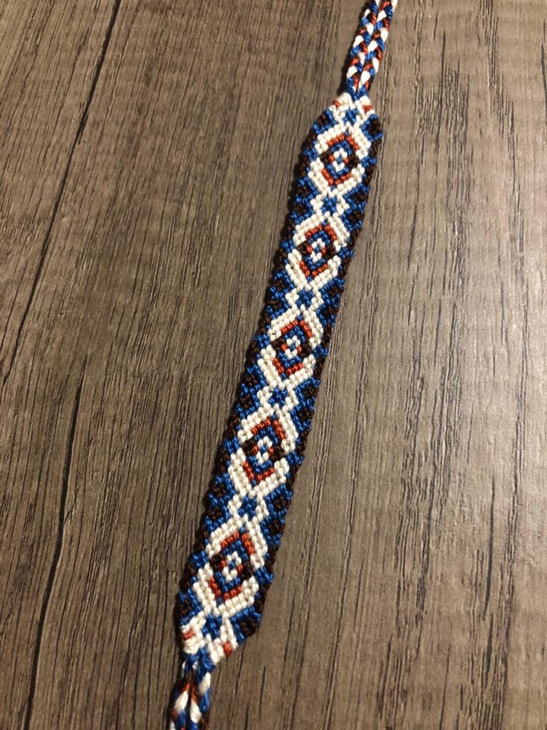 Grande-Tapisserie-ecru-marron-bleu