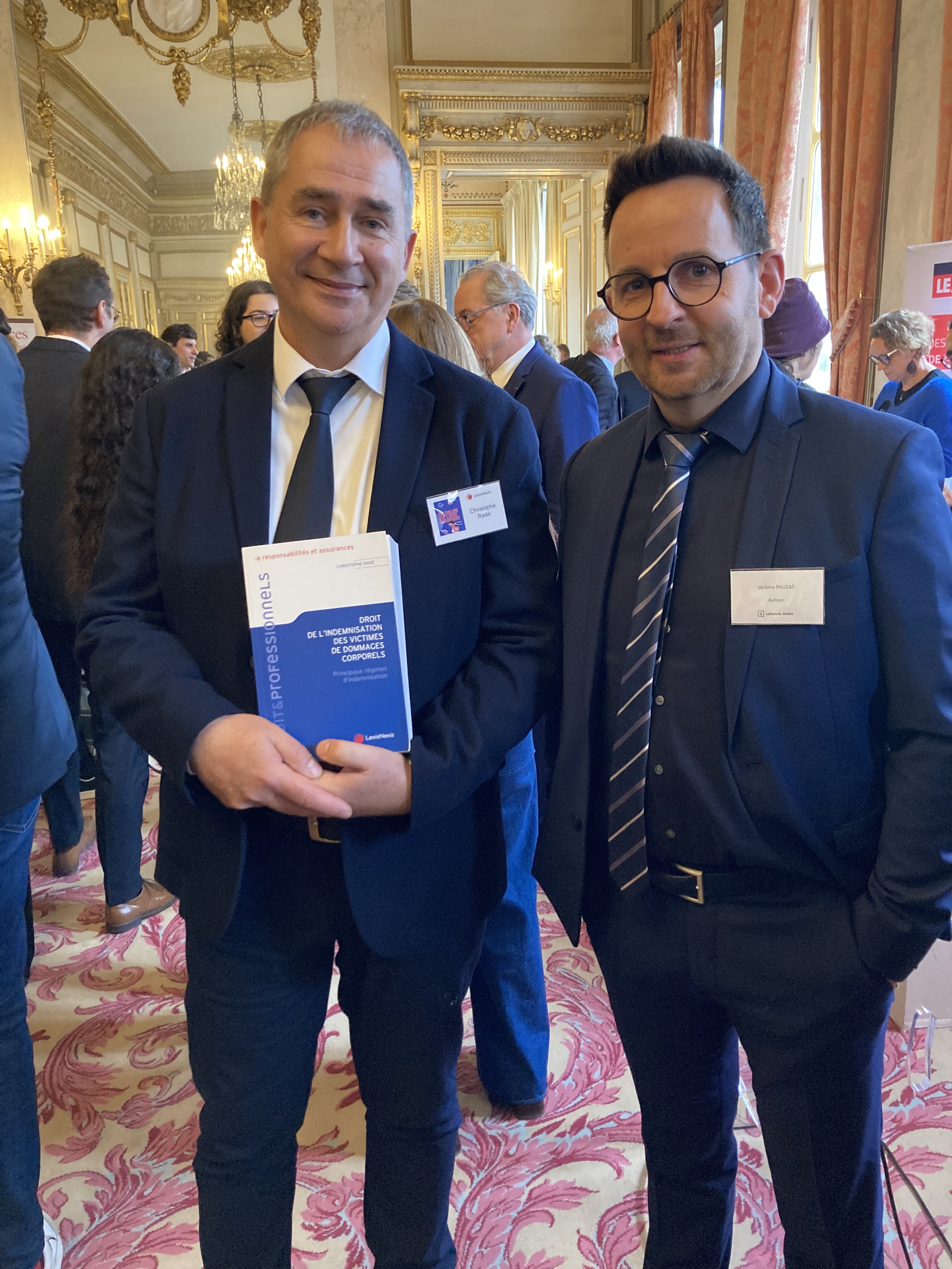 Je ro me avec le pr pare laure at du prix du livre de la pratique juridique 2025 laurent sebag