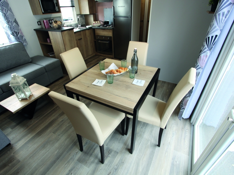 Bora bora table salon fermee copie