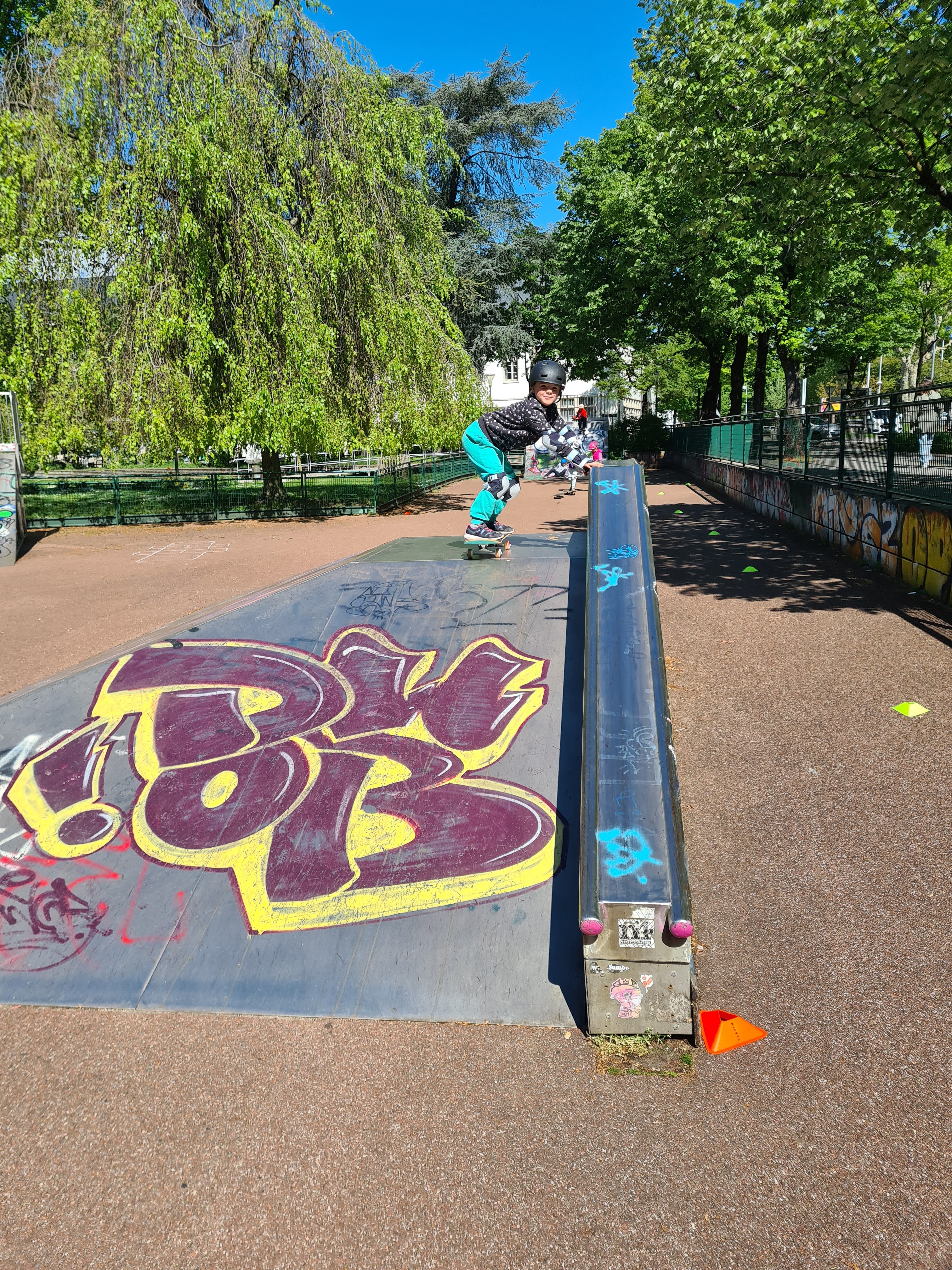 20250425 112158 oreo cabi