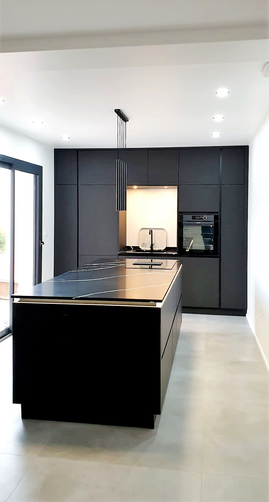 Cuisine moderne noir mat
