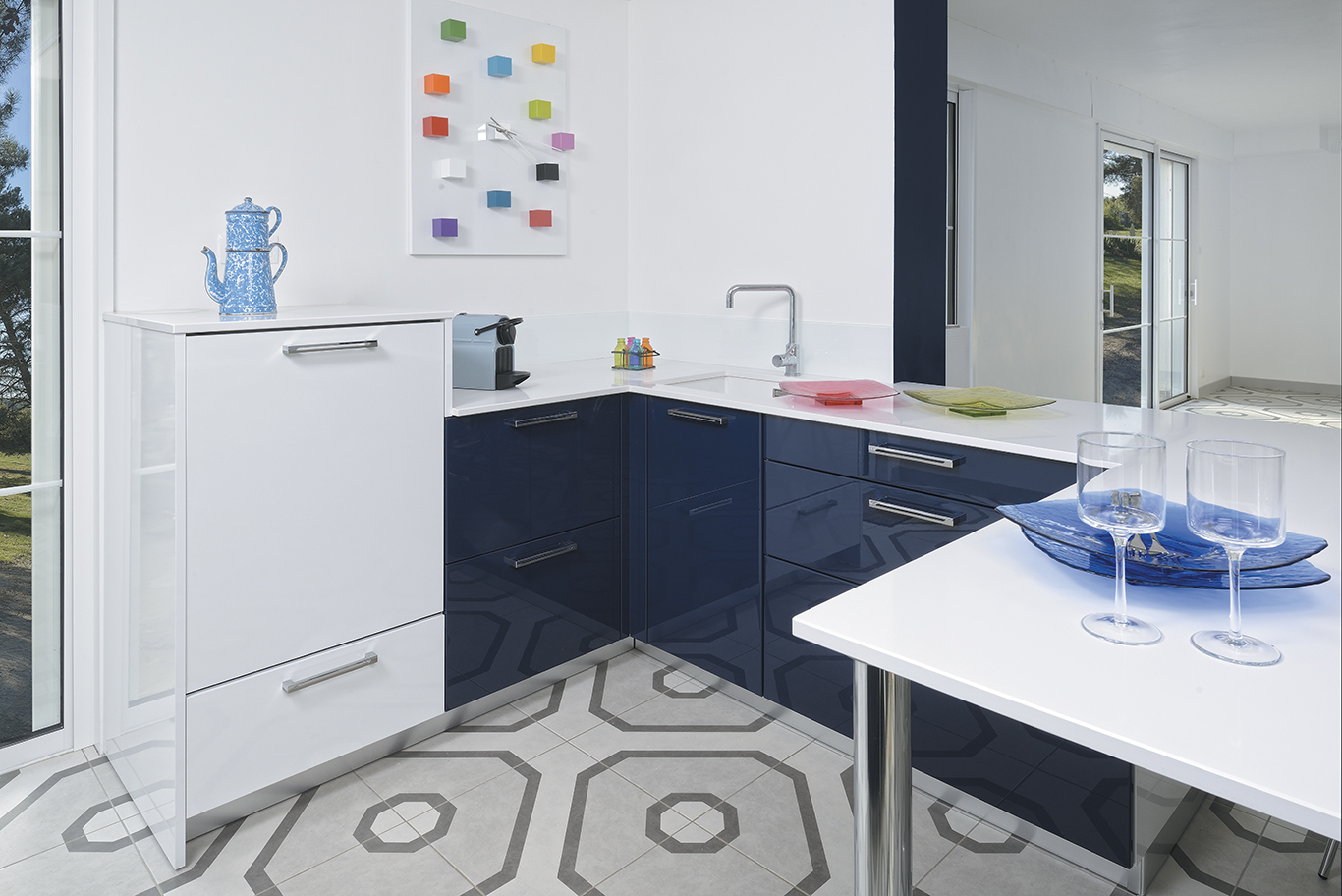 Pyram essence laque brillante blanc bleu marine3 3 