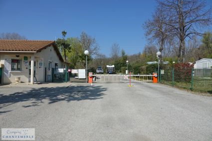 Camping cahntemerle 54 