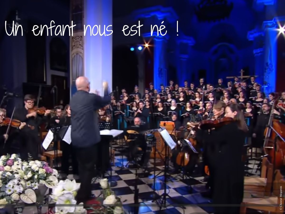 Un-enfant-nous-est-ne-