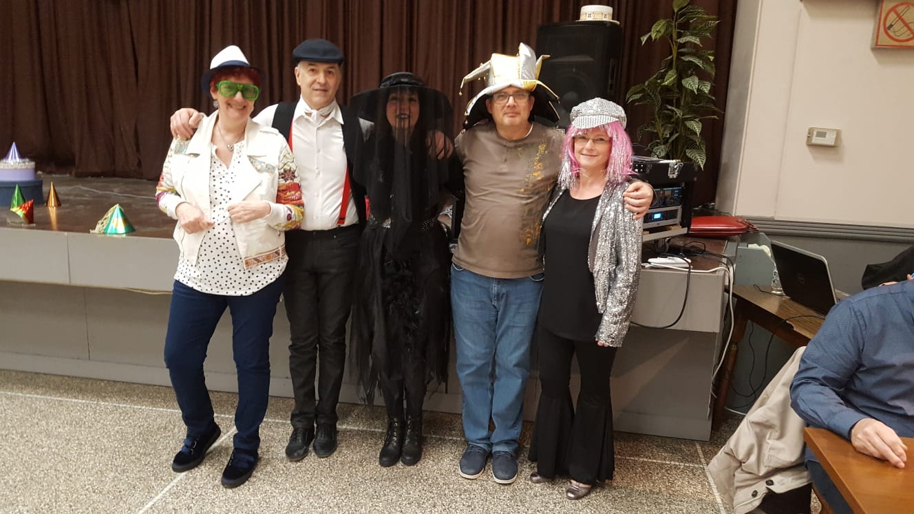 Chapeau bis 19 006