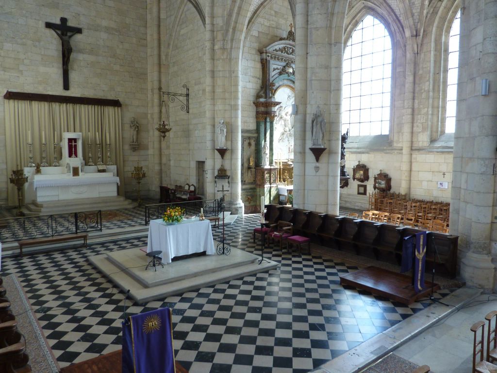 Abbatiale Saint-Pierre de CORBIE / Photo : Paul PARIS, paulpaaris2012@gmail.com, Tous droits réservés