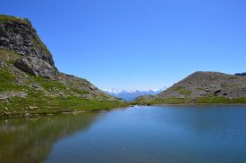Lac non loin du col de Sanetsch / Photos de Suisse