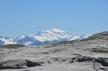 Grand Combin dans les Alpes suisses depuis les lapiaz de Tsanfleuron / Photos of Switzerland