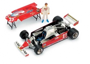 126ck 1er monaco 27 avec pilote debout limite a 500 pieces 1981 villeneuve g