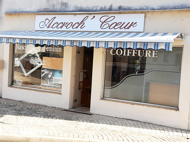 Coiffeur-Accroch-Coeur