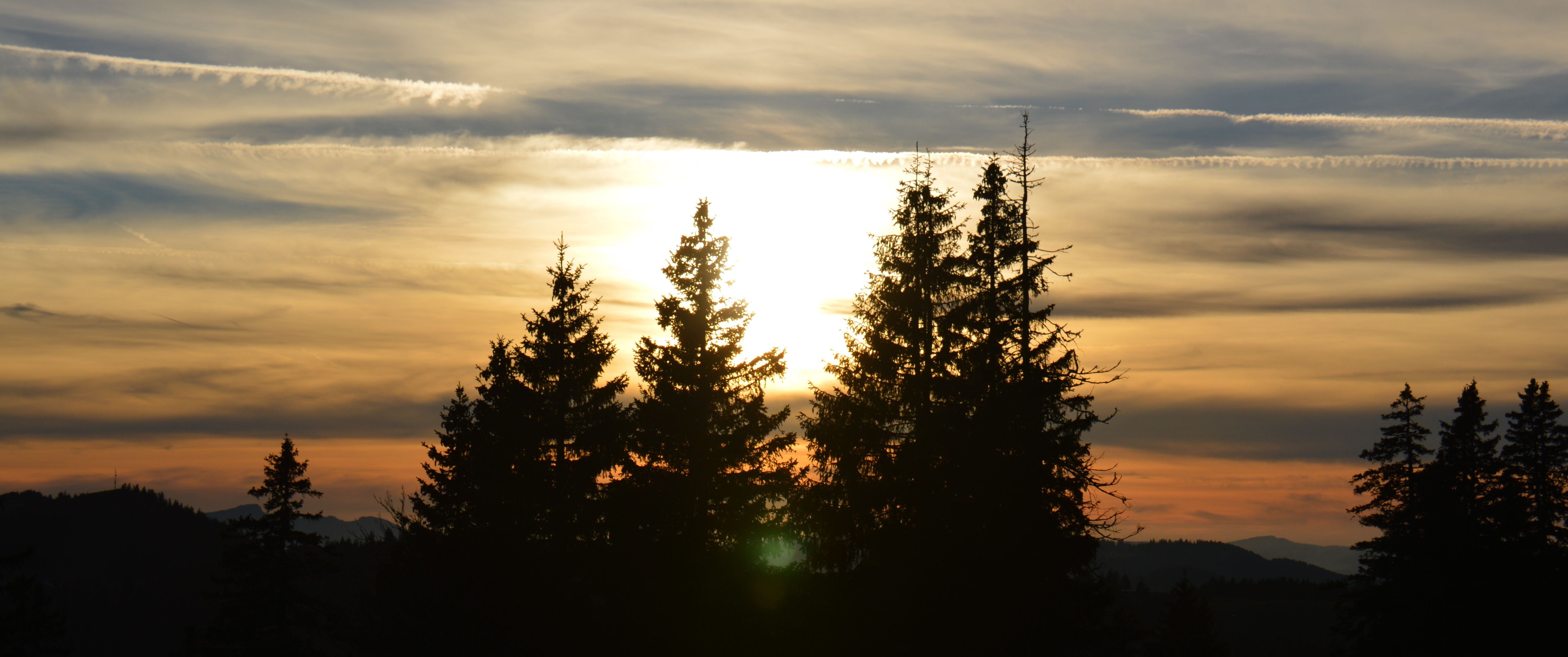 Coucher de soleil dans les montagnes neuchâteloises / Photos of Switzerland