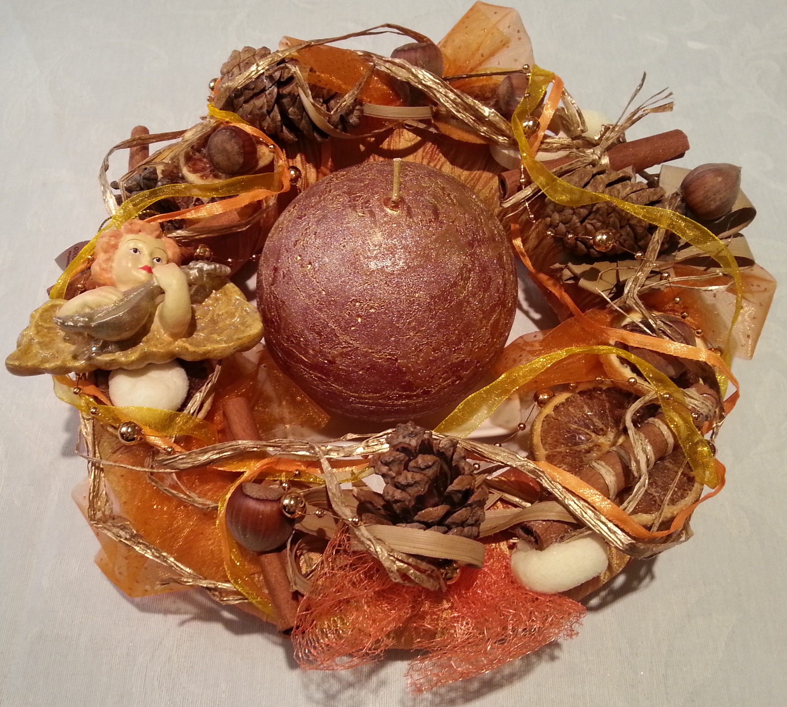 Couronne deco avec bougie boule