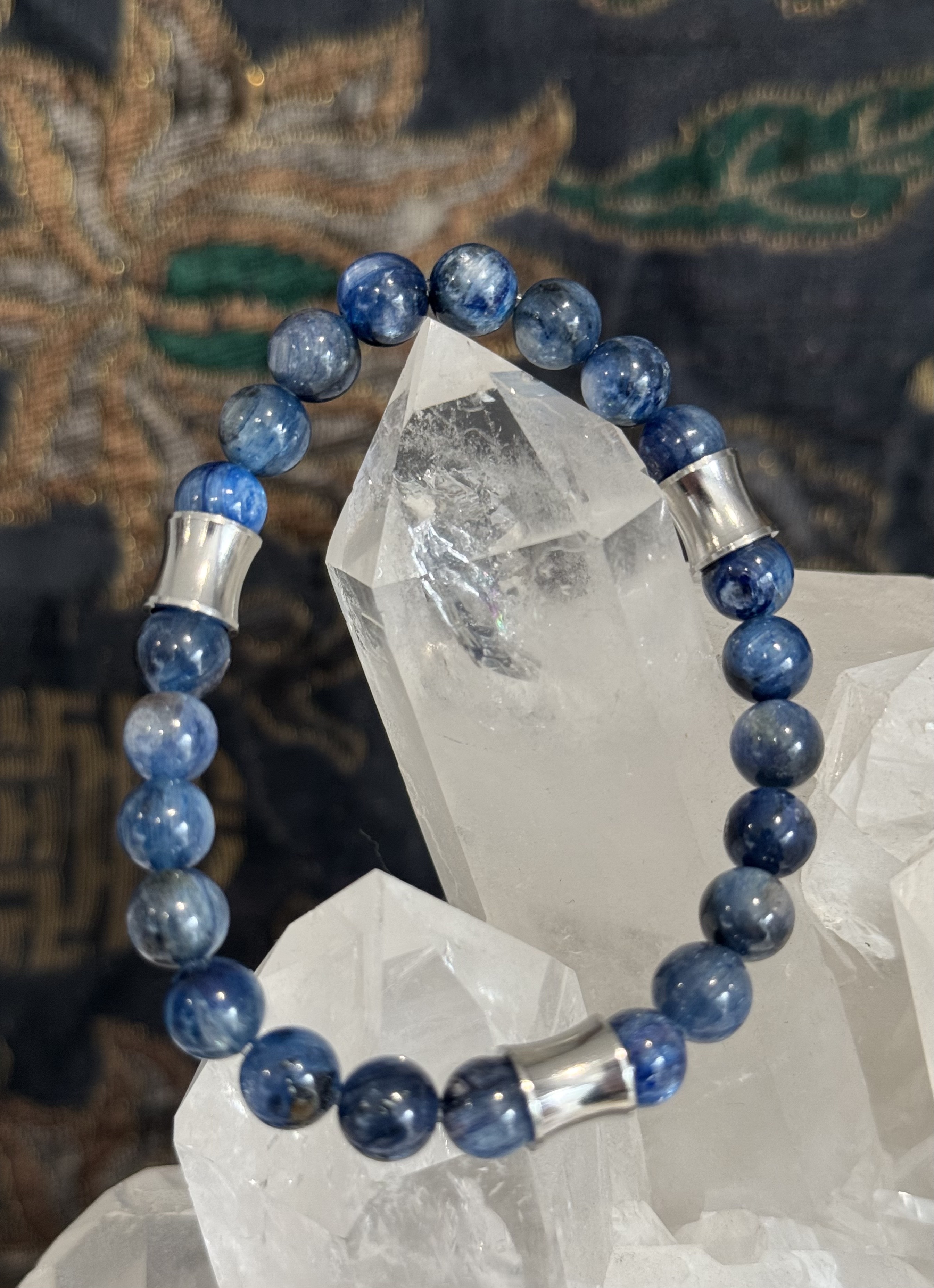 Cyanite-8