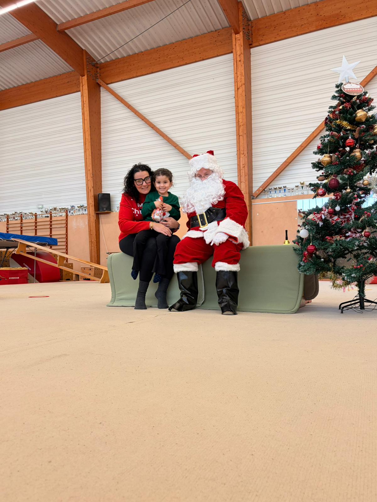 Whatsapp image 2025 12 26 at 17 28 05 12 