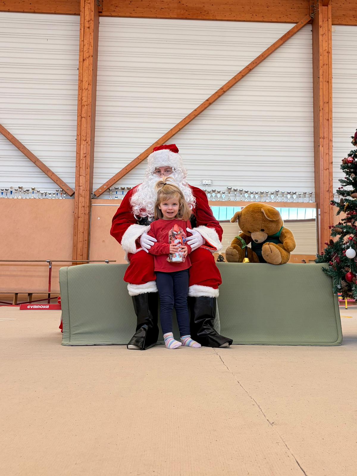 Whatsapp image 2025 12 26 at 17 28 05 20 