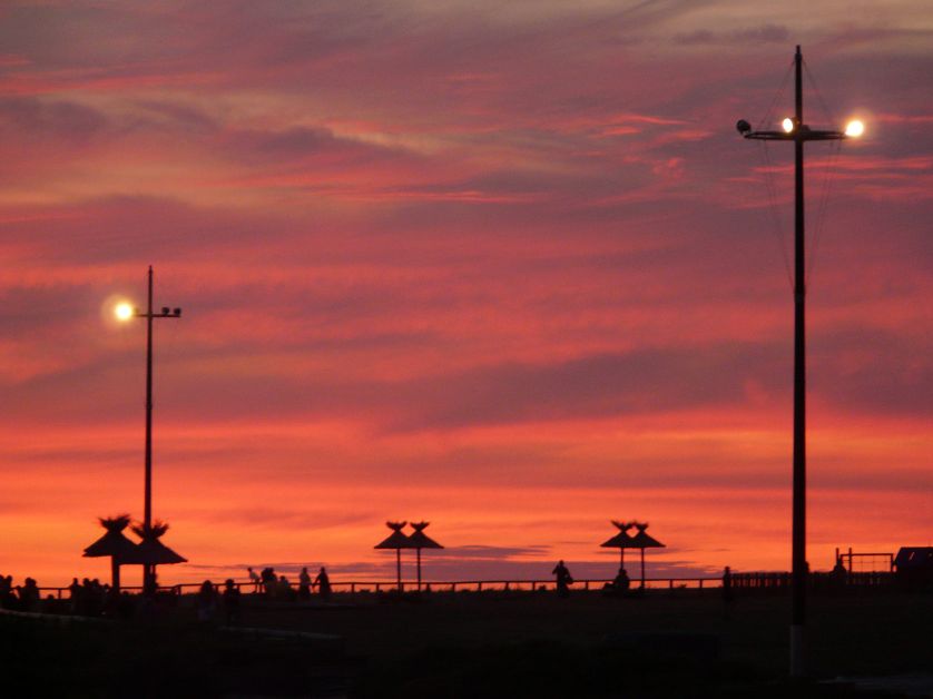 Mimizan plage ciel de braises sur la corniche