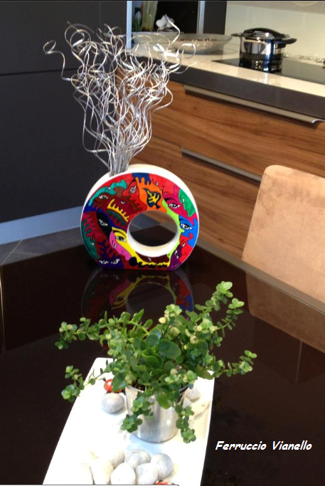 Vase regards