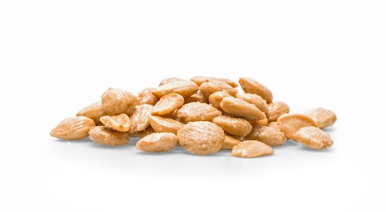 Marcona-almonds-fried-in-sunflower-oil-with-sea-salt