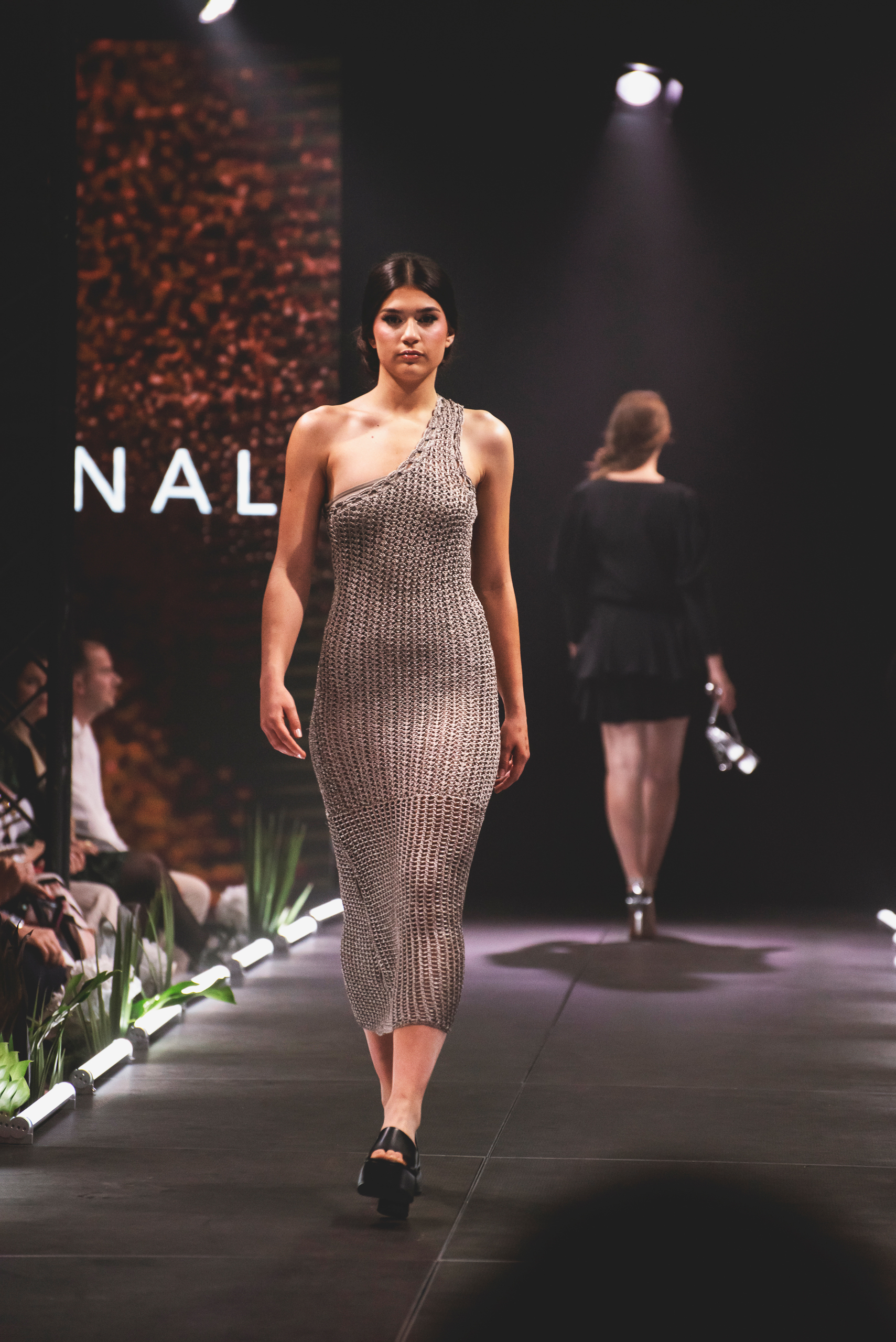 Web defile angersfashionnight 2024 55 copie