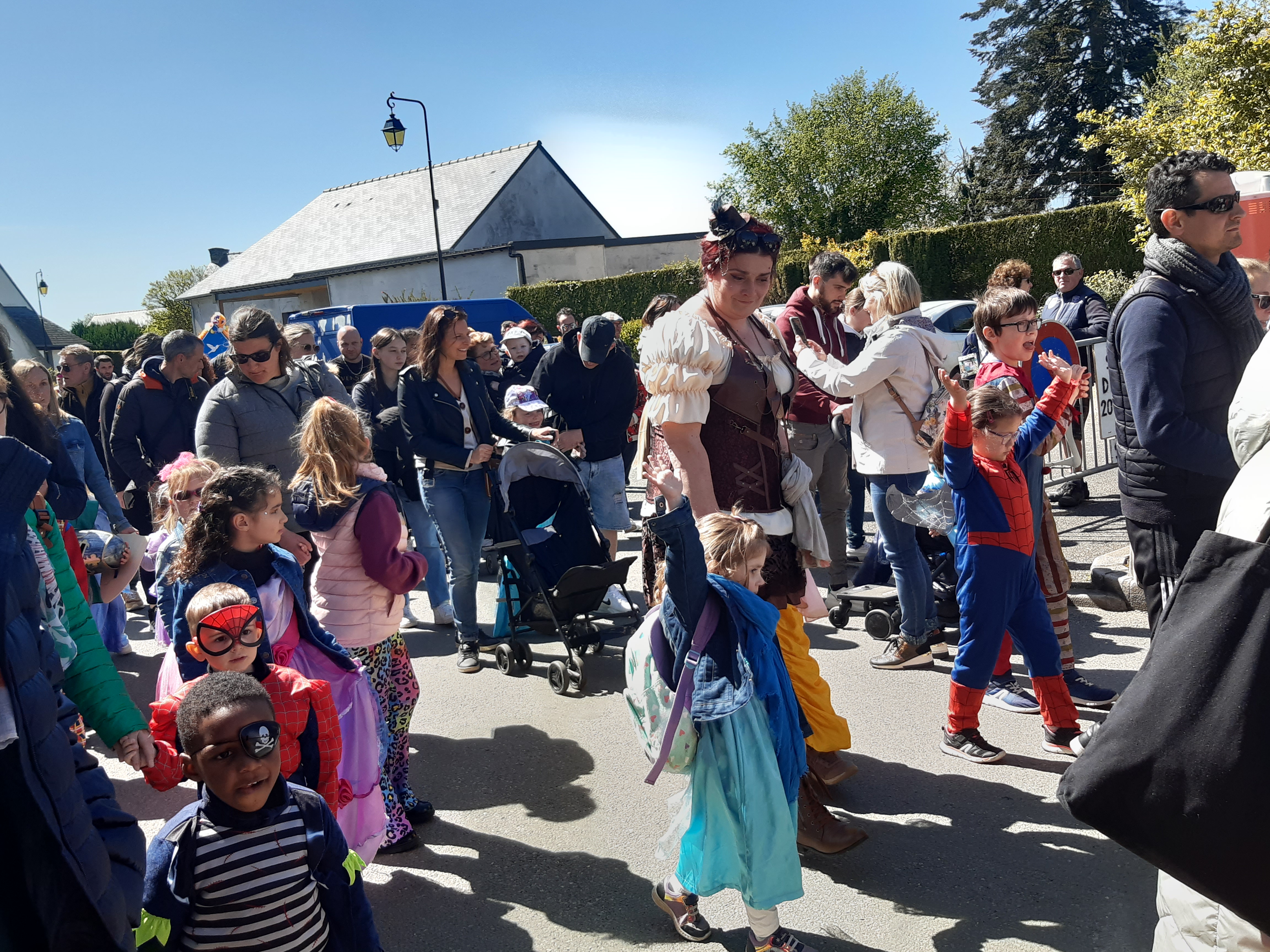 Defile samedi 20 avril 3 