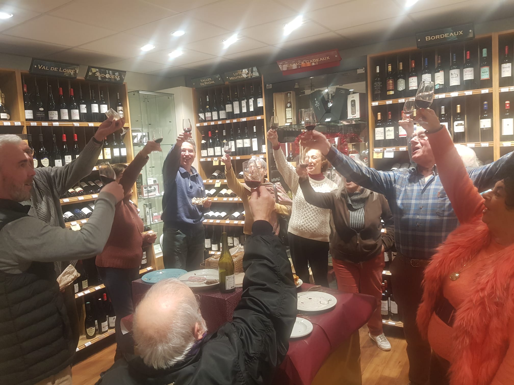 Dégustation vente des vins chez un caviste Nicolas.