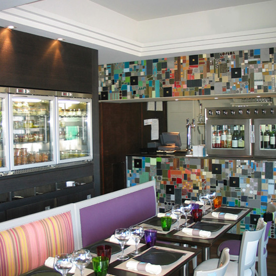 Mosaic - mosaïques - fresque - patchwork - décor - gris - noir - verre - récup - couleurs - métissage - ora mosaïques