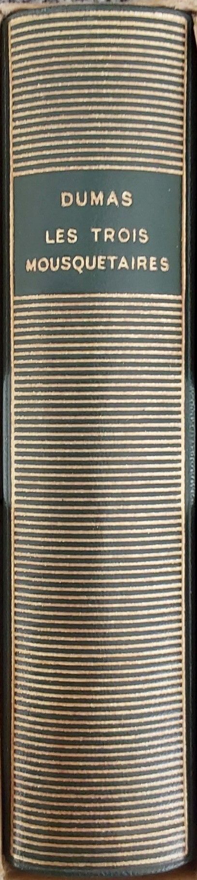 Volume 159 d'Alexandre Dumas dans la Bibliothèque de la Pléiade.
