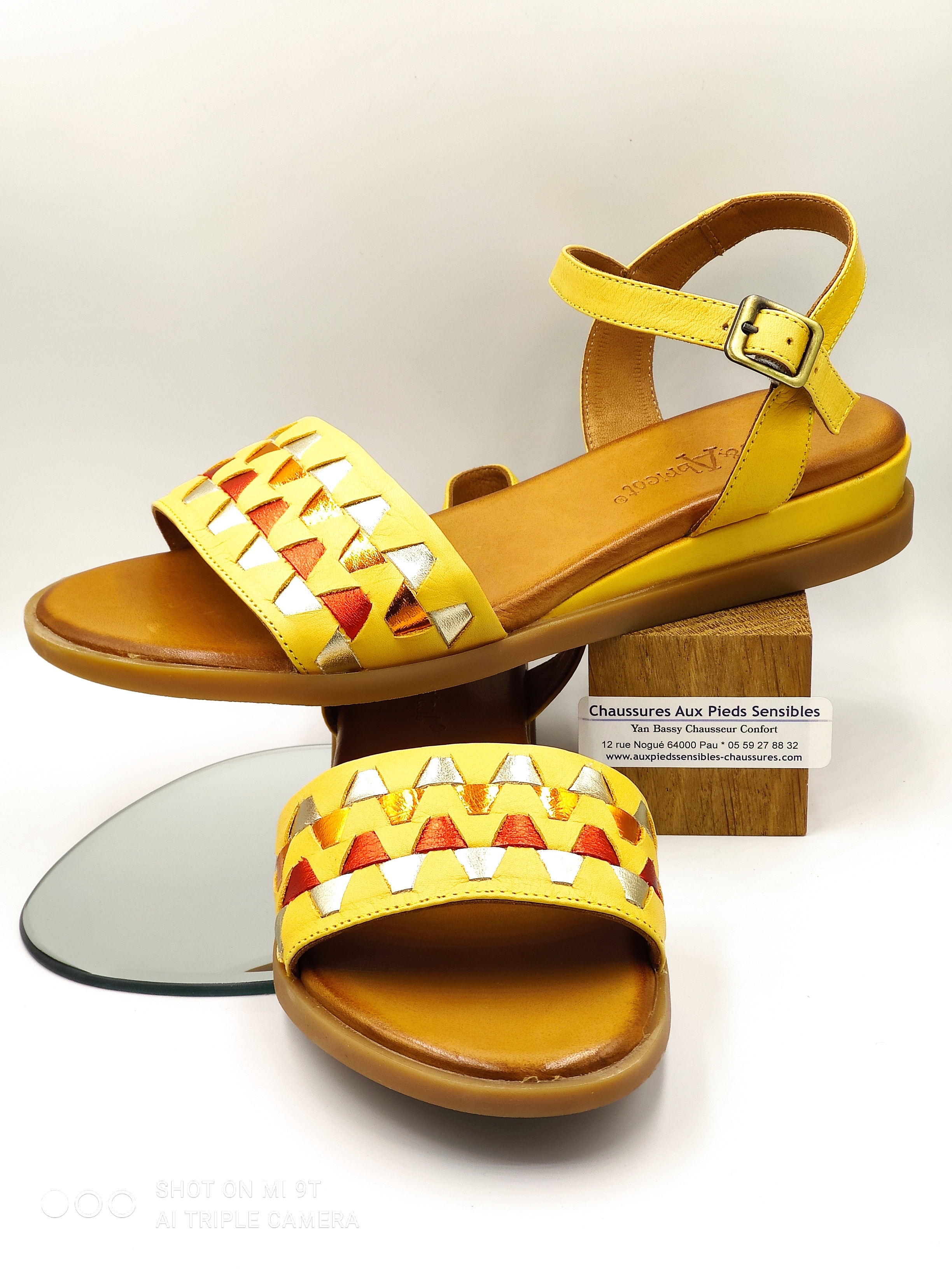 Nu pieds coco abricot jaune auxpiedssensibles chaussures com