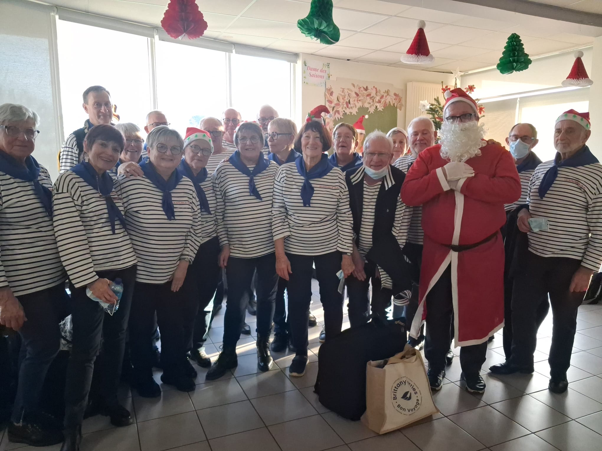 Groupe et pere noel