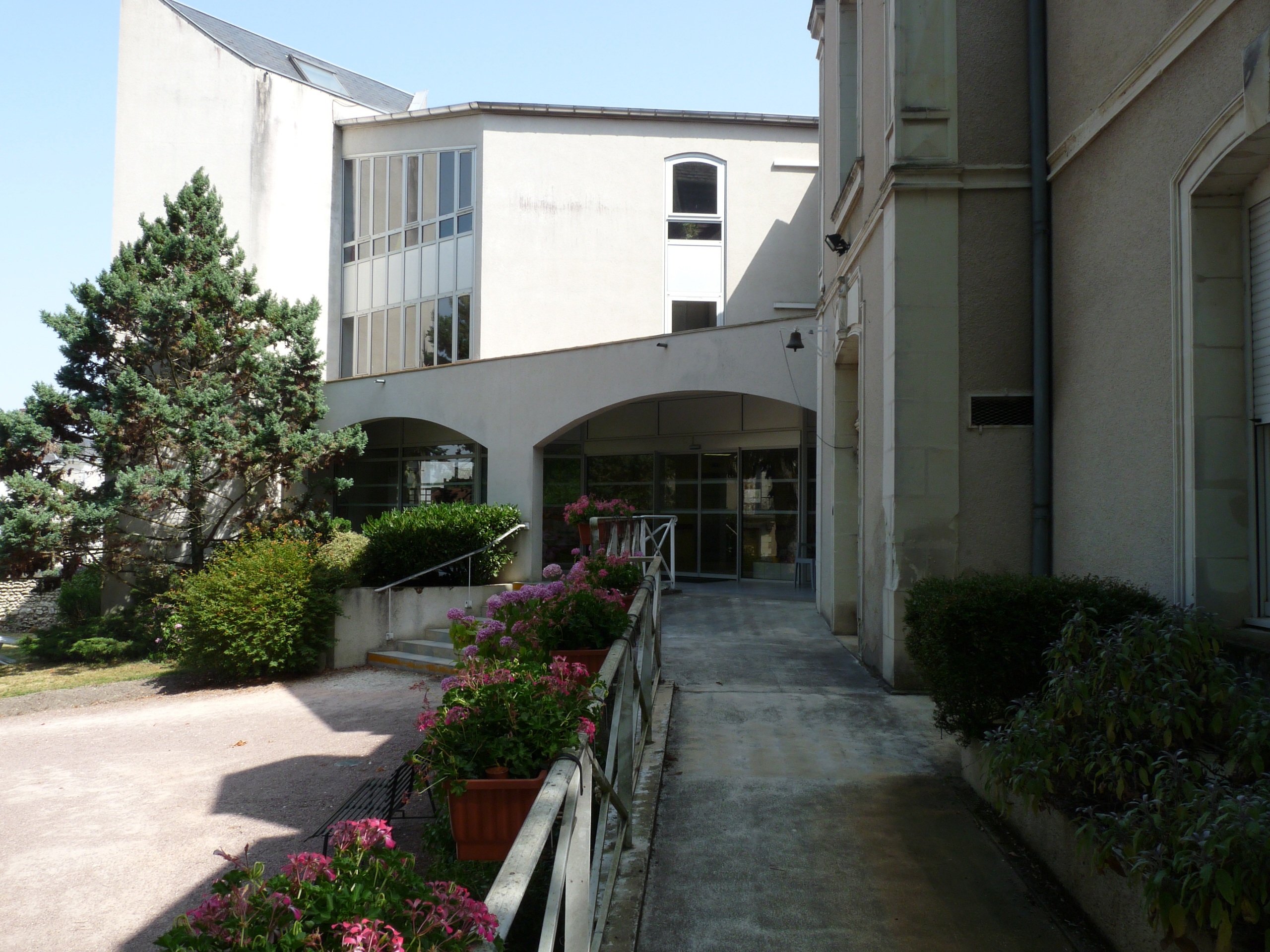 Ehpad saint joseph ecueille