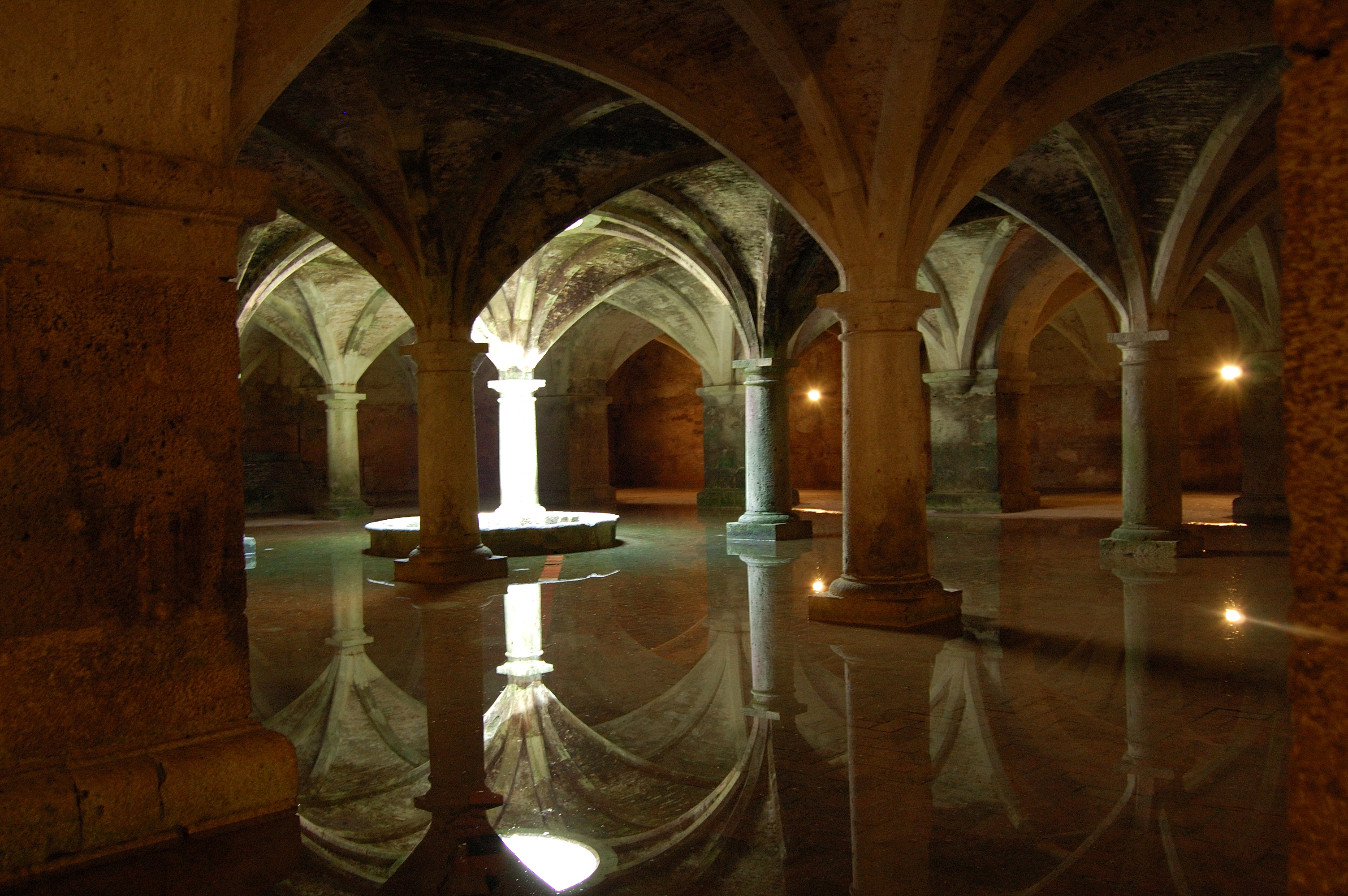 La citerne de la cité portugaise