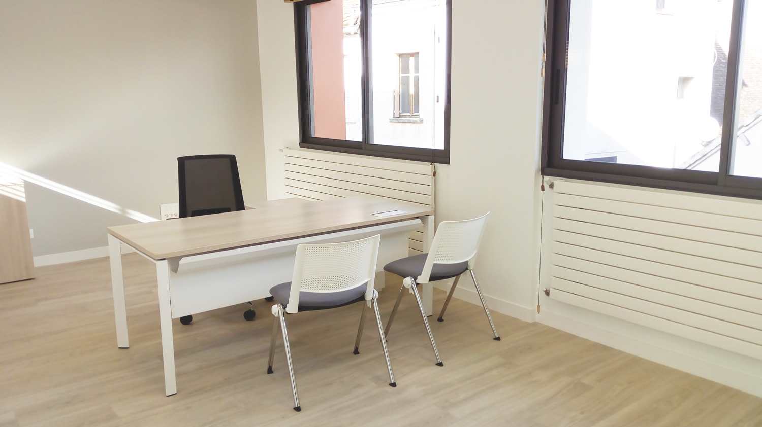 Bureau8