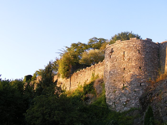 Vouvant remparts