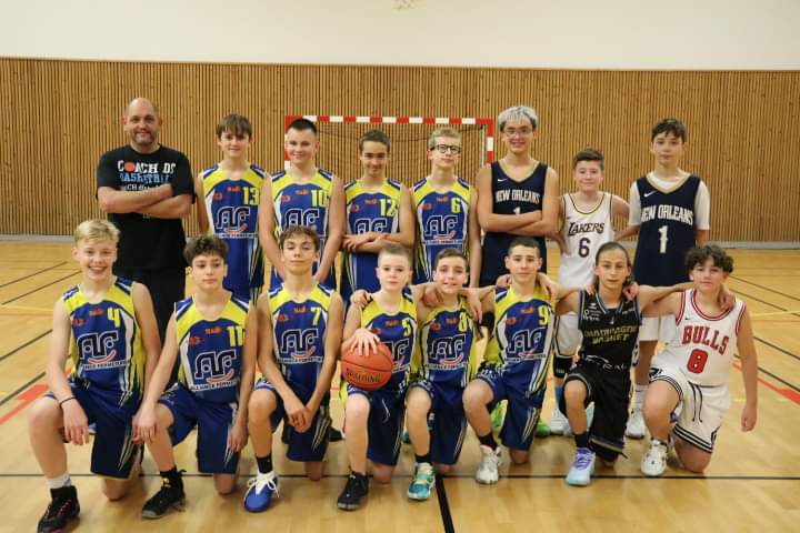 U15MT