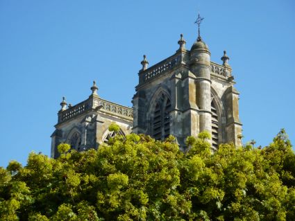 + Tours-jumelles, Abbatiale Saint-Pierre de CORBIE / Photo : Paul PARIS, Tous droits réservés