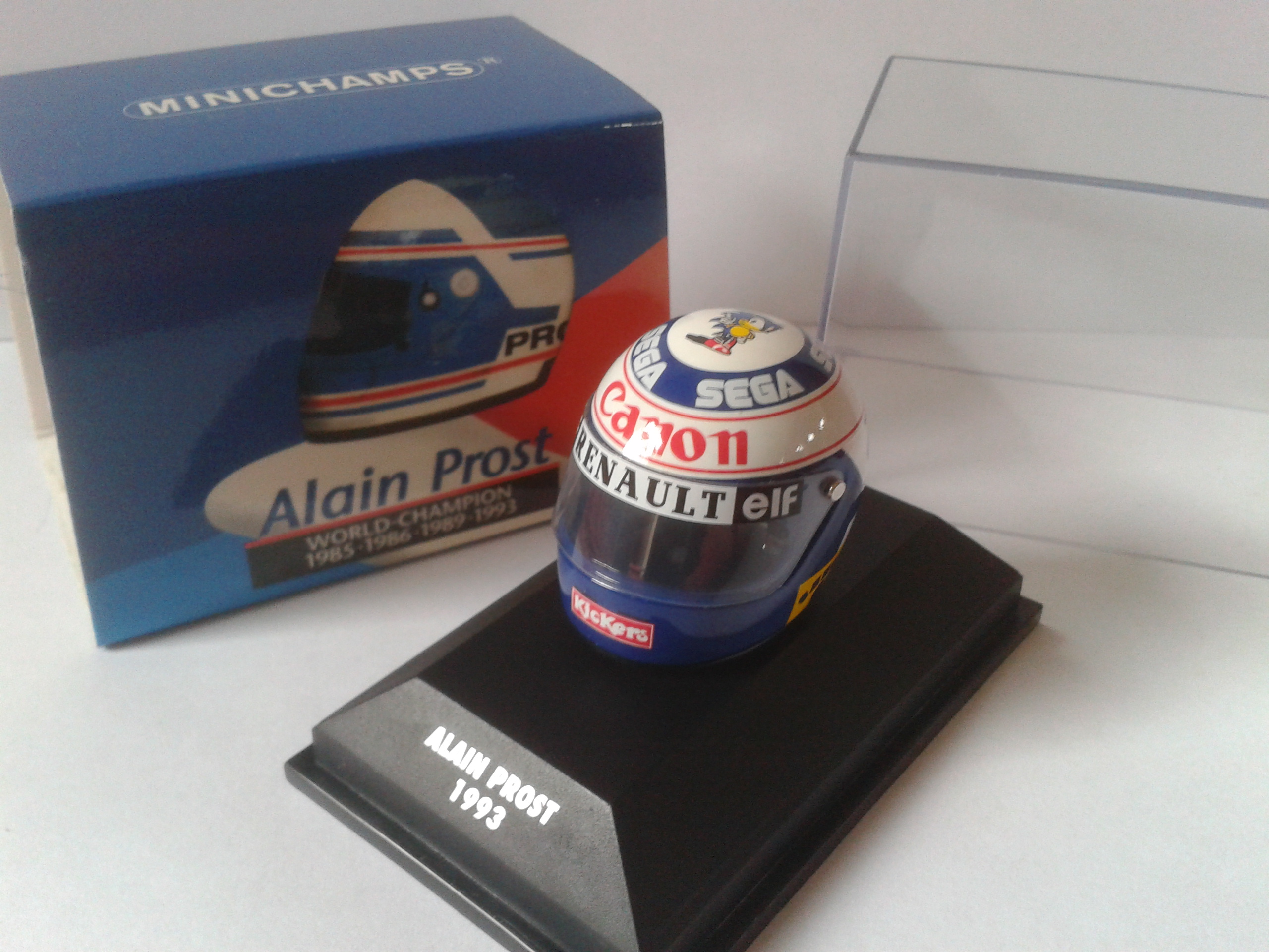 Fabricant : MINICHAMPS
Marque : McLaren
Type : Casque
Année : 1993
Echelle : 1/8
Couleur : Blanc/Bleu
Matière : NC
Référence fabricant : 517381302
Pilote :Alain Prost
Prix : 12 euros