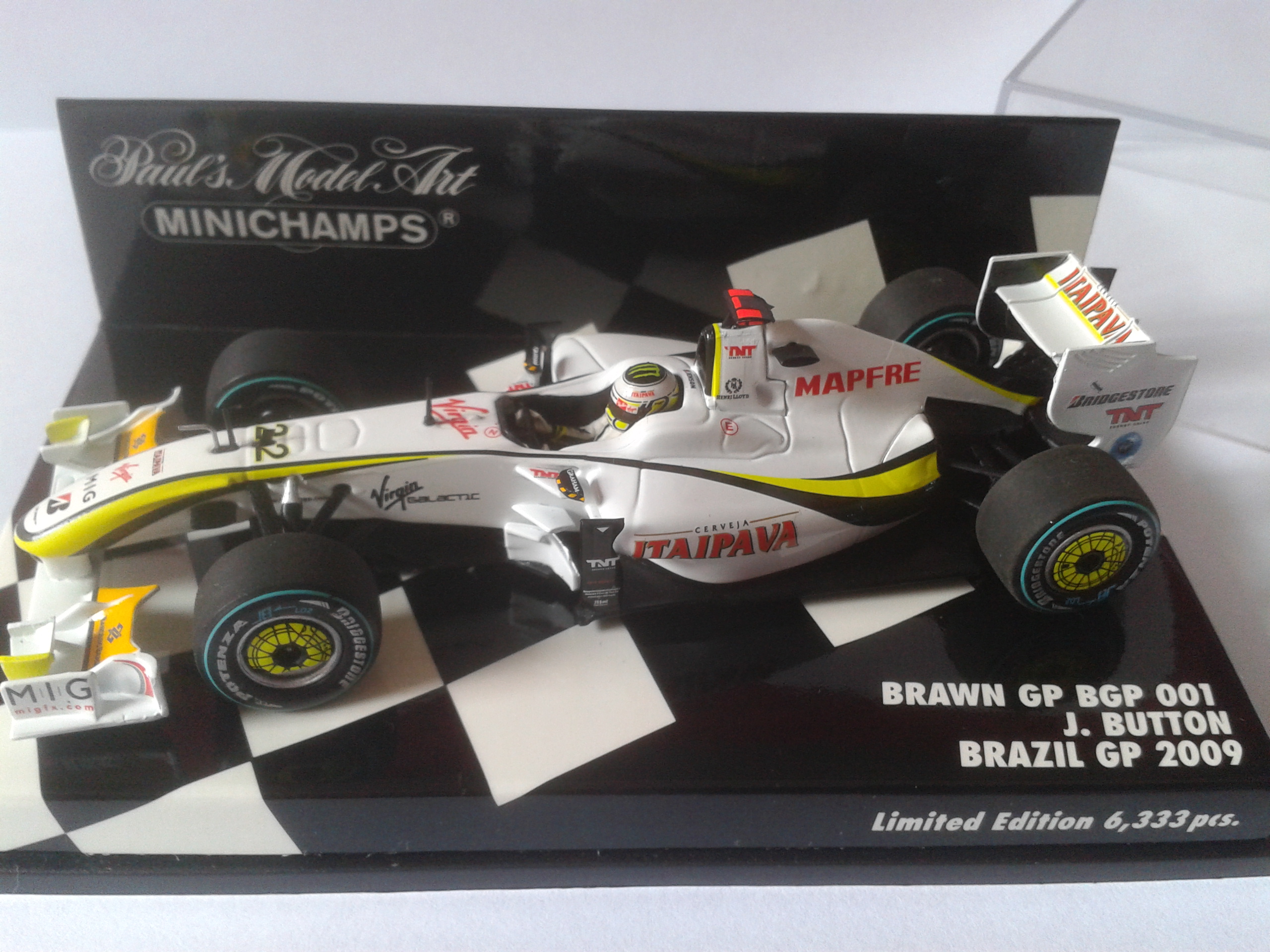 Fabricant : MINICHAMPS
Marque : Brawn Mercedes
Type : BGP 001
Année : 2009
Echelle : 1/43
Couleur : Blanc/Jaune/Noir
Matière : MT
Référence fabricant : 400090622
Pilote :Jenson Button
Remarque : Edition spéciale GP Brésil 
Prix : 50 euros