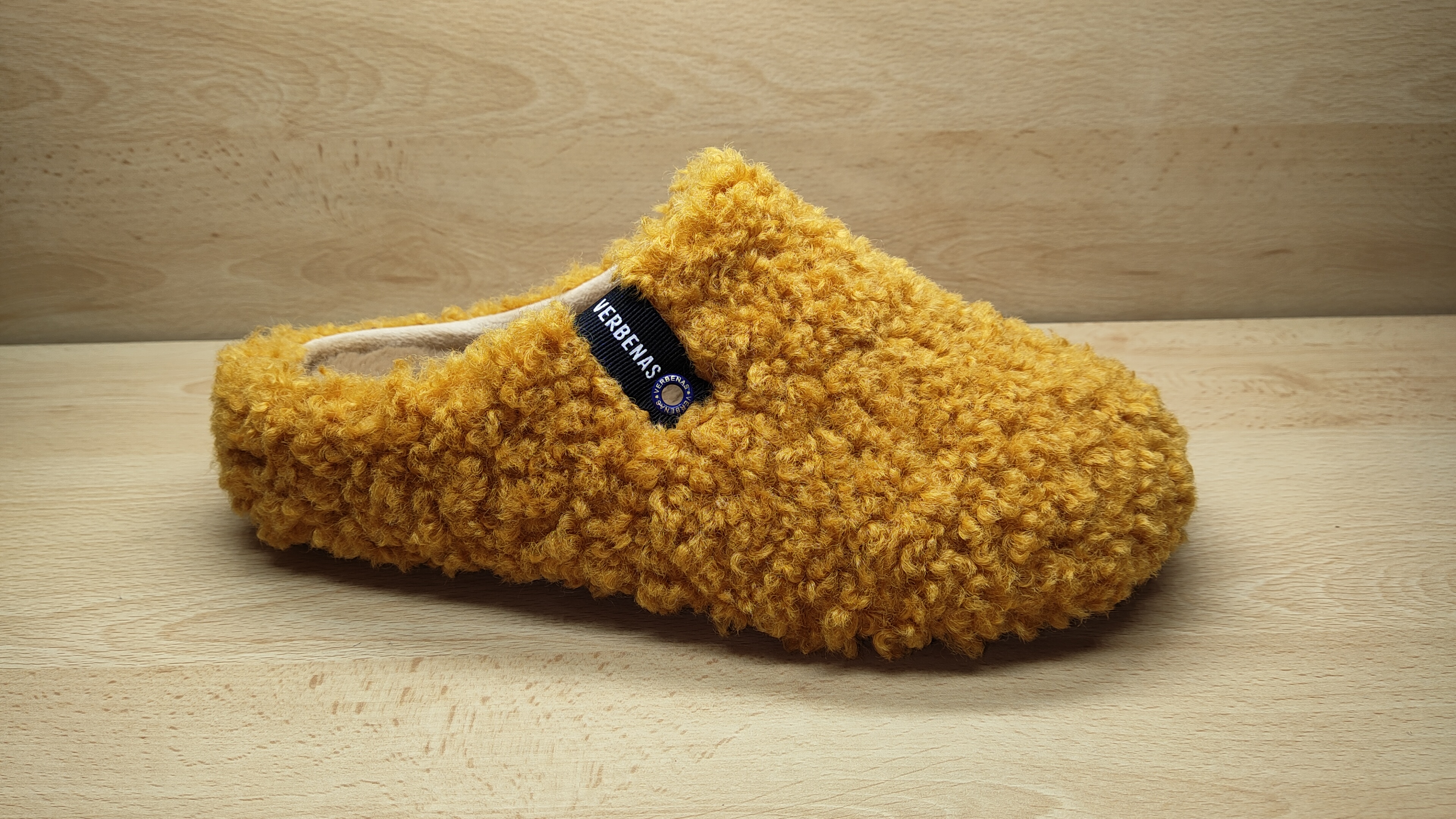 Mule verbenas york curly ocre 105011 auxpiedssensibles chaussures com