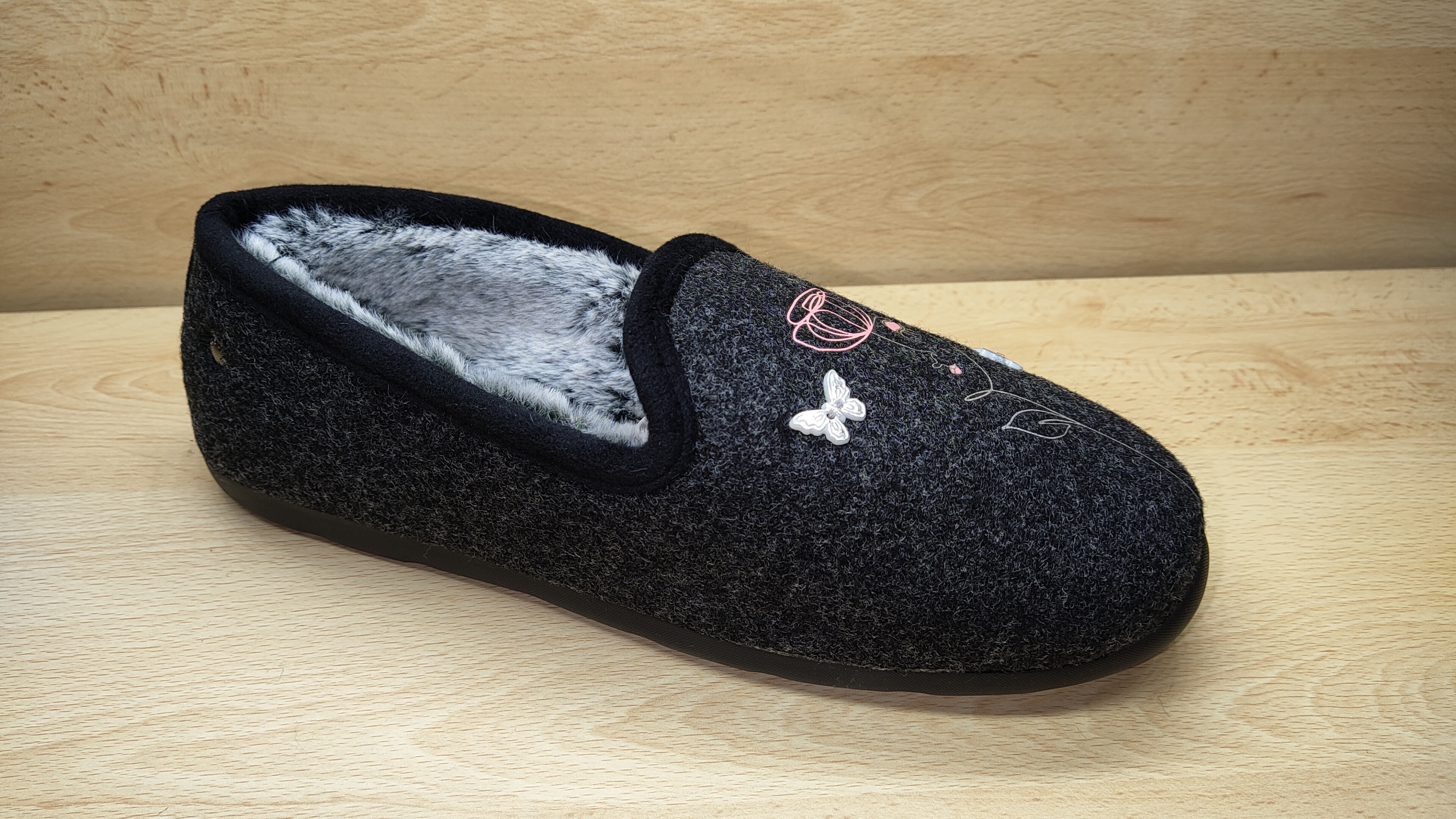 Pantoufle isotoner 97426 auxpiedssensibles chaussures com 