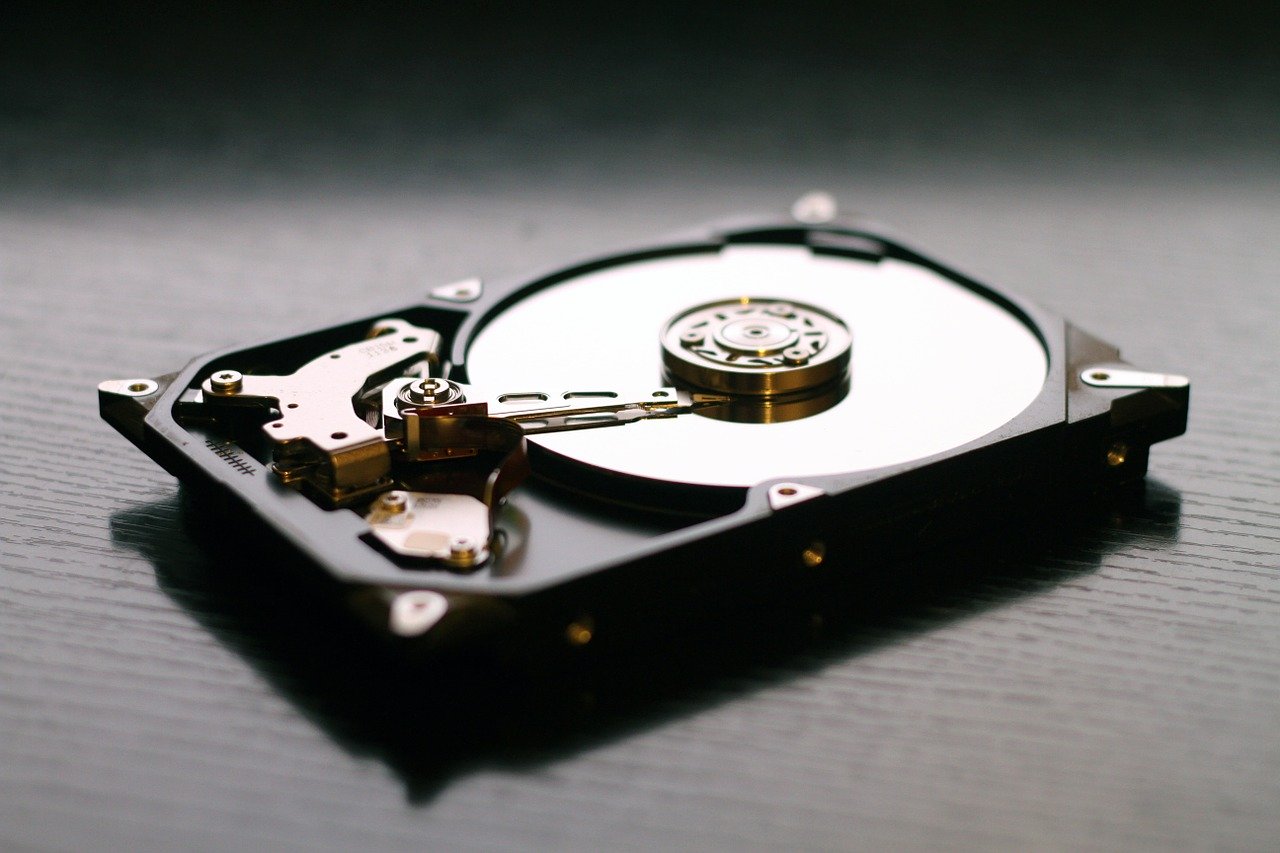 Hard drive 607461 1280